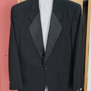 Pierre Cardin Men's Formal Wear